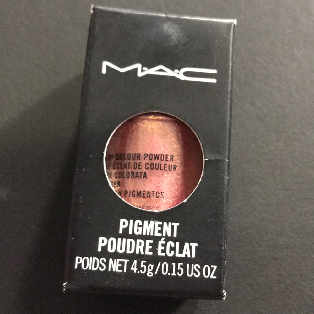 Mac pigment